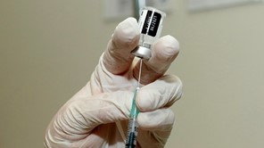 Αντιγριπικά εμβόλια: "Καμπανάκι" για έξαρση της γρίπης - Αυξημένη η ζήτηση κατά 15% 
