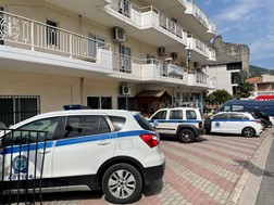 Καλαμπάκα: Κύκλωμα διακίνησης μεταναστών έκλεψε αυτοκίνητο από εταιρία ενοικιάσεων