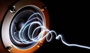 Μία σύλληψη στα Τρίκαλα για δυνατή μουσική στο αυτοκίνητο