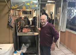 Έφυγε από τη ζωή ο "μύθος" του Τρικαλινού κεμπάπ Τάκης Καρδούτσος