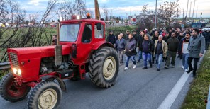 Στη Νίκαια αποφασίζουν σήμερα οι αγρότες - Συζητούν και κάθοδο των τρακτέρ στην Αθήνα