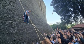 Αναβίωσε το έθιμο του Αγίου Γεωργίου του Μαντηλά στο Καστράκι (φωτο)