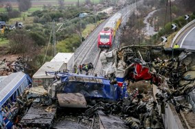 Τέμπη: Έφοδος της ΕΛ.ΑΣ. στην εταιρεία φύλαξης για τα νέα βίντεο