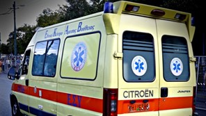 Tροχαίο με τρεις τραυματίες στον Πετρόπορο - Μεταξύ τους και ένα παιδί 