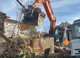 Δήμος Μετεώρων; Εξασφάλισε επιχορήγηση 96.000 ευρώ για κατεδαφίσεις "κόκκινων" κτισμάτων