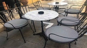 MyStreet: Πάνω από 4.350 καταγγελίες για τραπεζοκαθίσματα -308 στα Τρίκαλα 