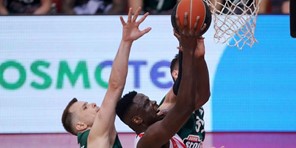 Έκανε το 1-0 ο Ολυμπιακός, δύο νίκες θέλει για να «κλειδώσει» τον τίτλο