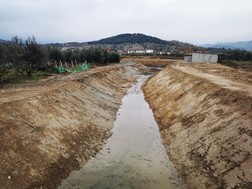 Δήμος Τρικκαίων: Καθάρισμα ρεμάτων στο Ρίζωμα 