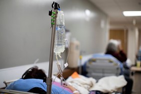 Kορωνοϊός: 671 νέα κρούσματα και 25 θάνατοι – Στους 340 οι διασωληνωμένοι