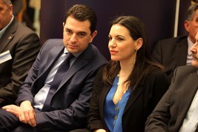 Δίπλα-δίπλα Σκρέκας και Όλγα στην Πολιτική Επιτροπή της ΝΔ