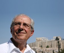 Απεβίωσε ο Διευθυντής του Μουσείου της Ακρόπολης, Δημήτρης Παντερμαλής