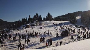 Πόλος έλξης το Χιονοδρομικό Περτουλίου – Μποτιλιάρισμα στο δρόμο