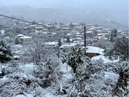 Πυκνό χιόνι στα ορεινά της Θεσσαλίας από την Τρίτη - Οι προβλέψεις Αρναούτογλου 