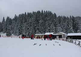 Aνοιχτό το χιονοδρομικό για σκι, καφέ και βόλτα με το λιφτ 