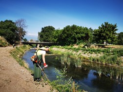 Καθαρισμός του Αγιαμονιώτη και μεγάλη παρέμβαση για τα ποτάμια των Τρικάλων
