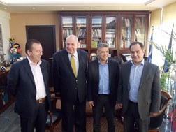 Συνάντηση Αγοραστού-Κουίκ εφ’ όλης της ύλης