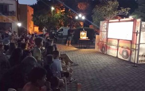 Ξεκίνησαν οι παραστάσεις Καραγκιόζη σε χωριά του Δήμου Μετεώρων 