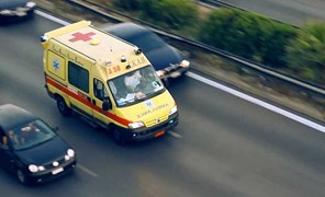 Βαριά τραυματισμένη τρικαλινή αστυνομικός σε τροχαίο στην Αθήνα 
