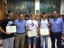 Τέσσερις νέοι έσωσαν μια 90χρονη στη Φωτάδα κατά τη διάρκεια της πλημμύρας