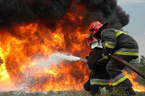 Φωτιά σε εργοστάσιο μαλλιών στην Αύρα Καλαμπάκας 