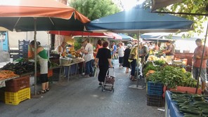 Οικονομική ενίσχυση στους παραγωγούς λαικών αγορών της Θεσσαλίας 