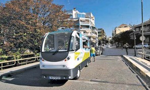 Λεωφορείο χωρίς οδηγό, το νέο «αξιοθέατο» της πόλης 