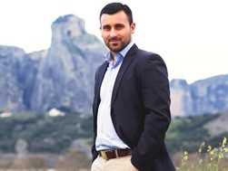 Ο Λευτέρης Αβραμόπουλος επικεφαλής της αντιπολίτευσης στον Δήμο Μετεώρων