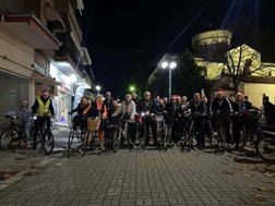 Τρίκαλα: Ποδηλατάδα και τραγούδια «στις γειτονιές του Μητροπάνου»