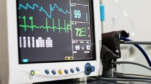 Aποσωληνώθηκαν τρεις ασθενείς από τη ΜΕΘ του ΠΓΝΛ