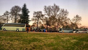345 λεωφορεία επισκέφθηκαν τα Τρίκαλα το περασμένο τριήμερο! 