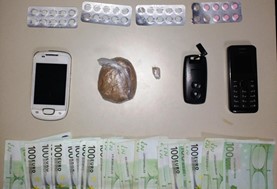 Δύο συλλήψεις για διακίνηση ηρωίνης στα Τρίκαλα 