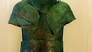 ΣΕΦΑΑ Τρικάλων: Μία πανοπλία 3.500 ετών στην... υπηρεσία της επιστήμης