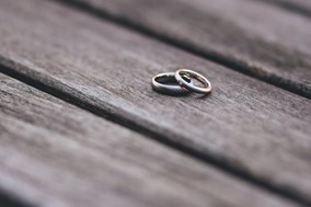 Aπιστία: Πόσο συχνά συμβαίνει σε έναν γάμο - Ξεπερνιέται;