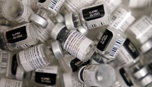 Γραβάνης: Η Pfizer ξεκινά κλινική δοκιμή του εμβολίου για τη μετάλλαξη Δέλτα