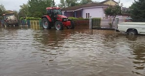 Επιτροπή πλημμυροπαθών Μ. Καλυβίων: Συγκέντρωση διαμαρτυρίας στη ΠΕ Τρικάλων 
