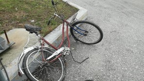 Hλικιωμένος ποδηλάτης παρασύρθηκε από βυτιοφόρο στα Τρίκαλα 
