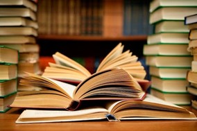 ΟΑΕΔ: Ξεκινούν τη Δευτέρα οι αιτήσεις Επιταγών Αγοράς Βιβλίων 