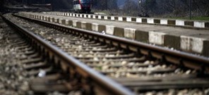 Φλαμούλι: Παράσυρση αυτοκινήτου από τρένο - Σώοι οι επιβαίνοντες