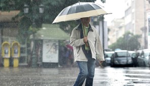 Ισχυρές βροχές και καταιγίδες στη Θεσσαλία - Εκτακτο δελτίο από την ΕΜΥ