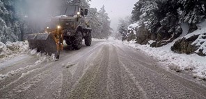 Νέα χιονόπτωση στα ορεινά των Τρικάλων – Χωρίς προβλήματα η κυκλοφορία 