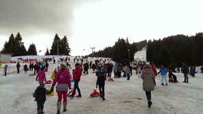Πολύς κόσμος στο χιονοδρομικό, ικανοποίηση στους ξενοδόχους για τις πληρότητες