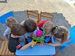Γιορτή και χρώματα για το περιβάλλον στον Ζ΄ Παιδικό Σταθμό του Δήμου Τρικκαίων 