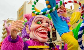 Κορωνοϊός: Δεν χαλαρώνουν τα μέτρα - "Στοπ" της επιτροπής στις καρναβαλικές εκδηλώσεις 
