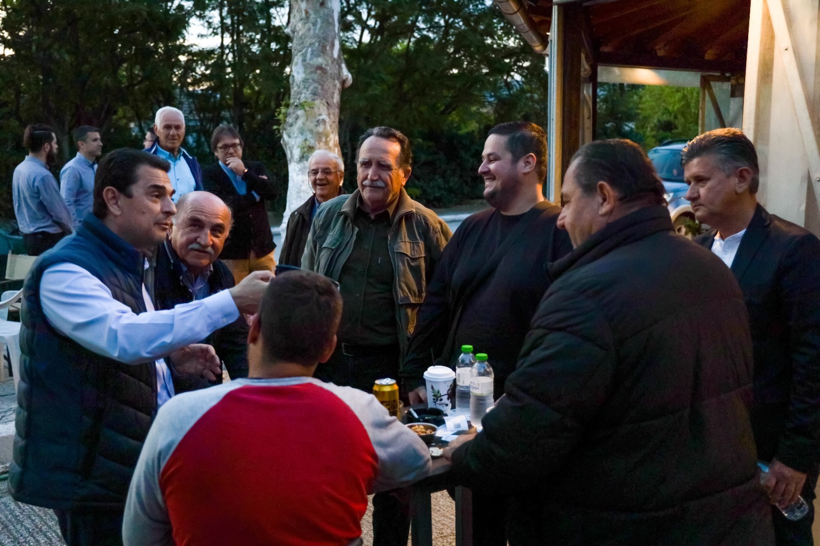 Μέγα πλήθος για τον Κώστα Σκρέκα σε Μεγαλοχώρι, Πατουλιά, Χρυσαυγή και Λόγγο