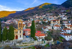 Ξενοδοχείο 50 κλινών στα Αμπελάκια Λάρισας