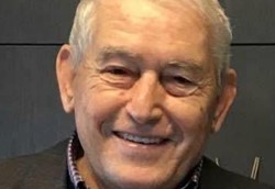 Πέθανε ο Αλκιβιάδης Χήτος, της γνωστής οικογένειας εμφιαλώσεων Πέθανε ο Αλκιβιάδης Χήτος, της γνωστής οικογένειας εμφιαλώσεων