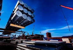 Τα εργοστάσια του Βόλου φέρνουν νέες συνεργασίες για την Metlen