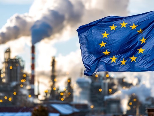 Η ενεργειακή κρίση ξαναγράφει τους κανόνες της ΕΕ για το αέριο Η ενεργειακή κρίση ξαναγράφει τους κανόνες της ΕΕ για το αέριο