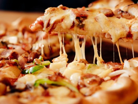 Η «μάχη» της πίτσας στην Ελλάδα και οι ανατροπές Η «μάχη» της πίτσας στην Ελλάδα και οι ανατροπές