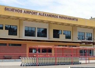 Απογειώθηκε η αεροπορική κίνηση στην Σκιάθο Απογειώθηκε η αεροπορική κίνηση στην Σκιάθο